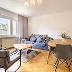 Naschmarkt Premium Apartment in Your Vienna
